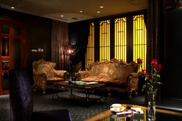 重庆老字号按摩美食店，养生休闲两不误